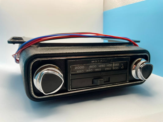 Bluetooth Upgraded Motorola 124 Classic Car Radio + LED  +/- Earth