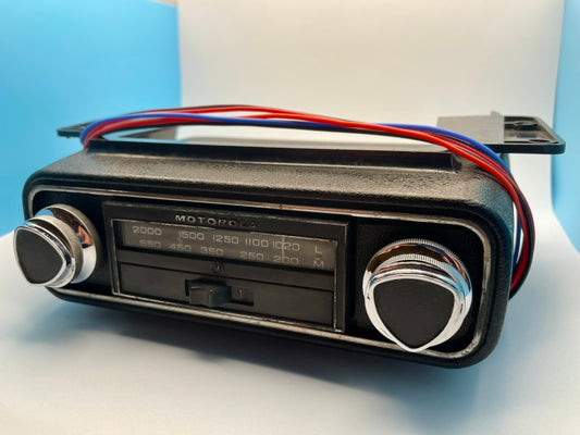 Bluetooth Upgraded Motorola 124 Classic Car Radio + LED  +/- Earth