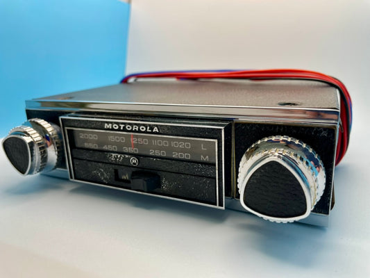 Bluetooth Upgraded Motorola 124 Classic Car Radio + LED +/- Earth